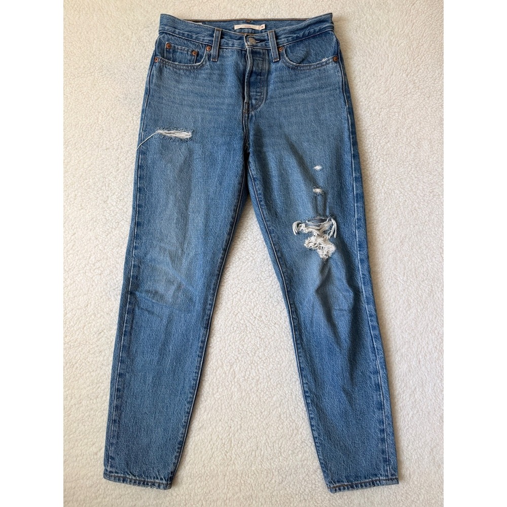 Levi's Wedgie Straight Jeans Womens 26 Blue Med Wash High Rise Distressed Button